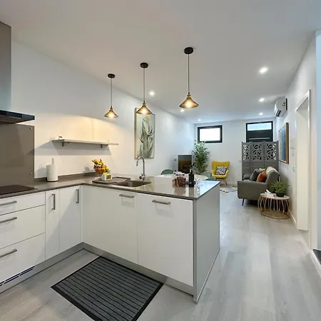 Center House Tatil Evi *